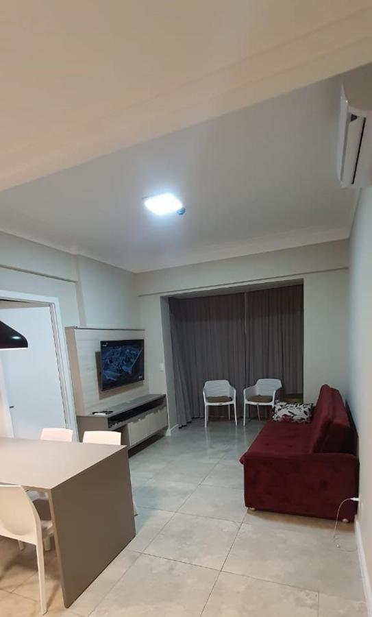 Apt Hotel Astron Mundial Salvador Bagian luar foto