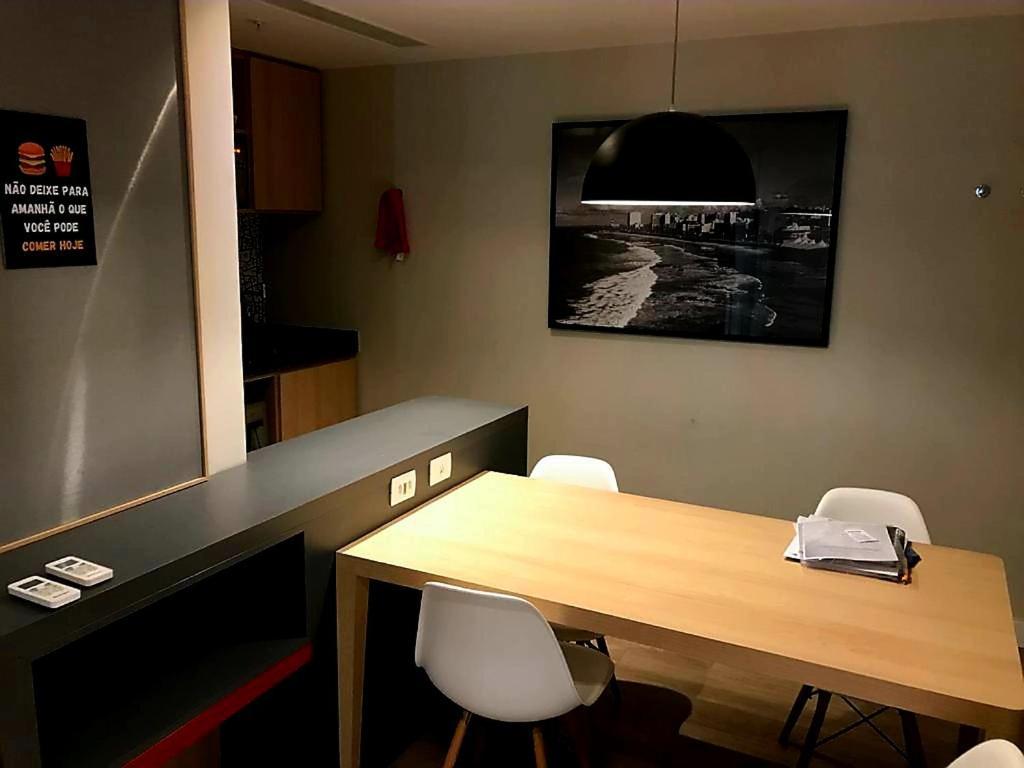 Apt Hotel Astron Mundial Salvador Bagian luar foto