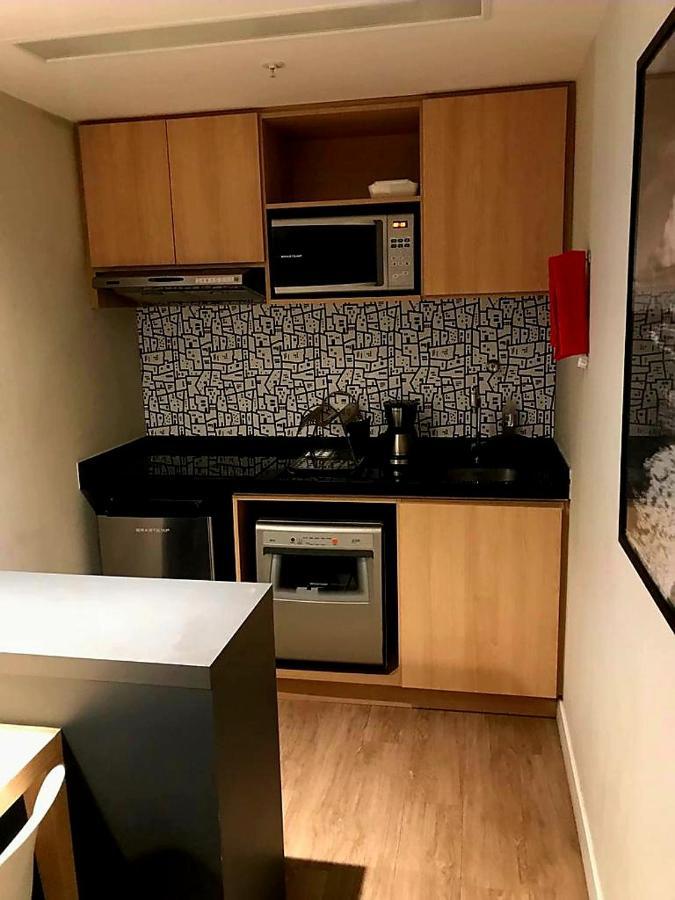 Apt Hotel Astron Mundial Salvador Bagian luar foto