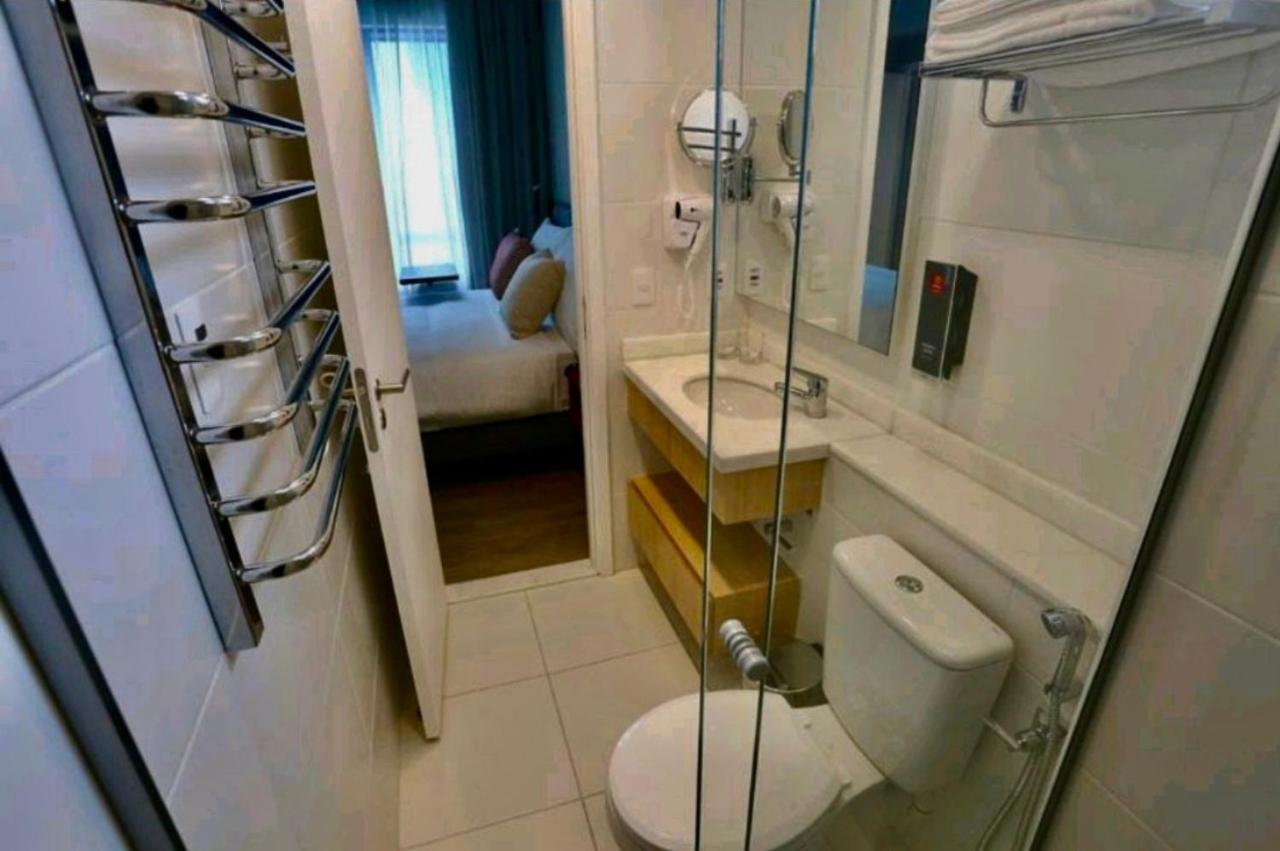 Apt Hotel Astron Mundial Salvador Bagian luar foto